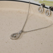 Oval Shaped Zircon Pendant With Earrings